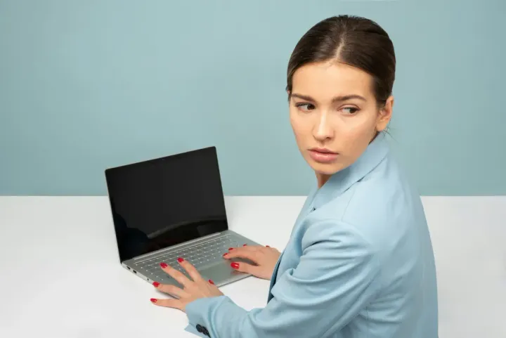 How to Gain Industry-Specific Skills With Micro-Credentials